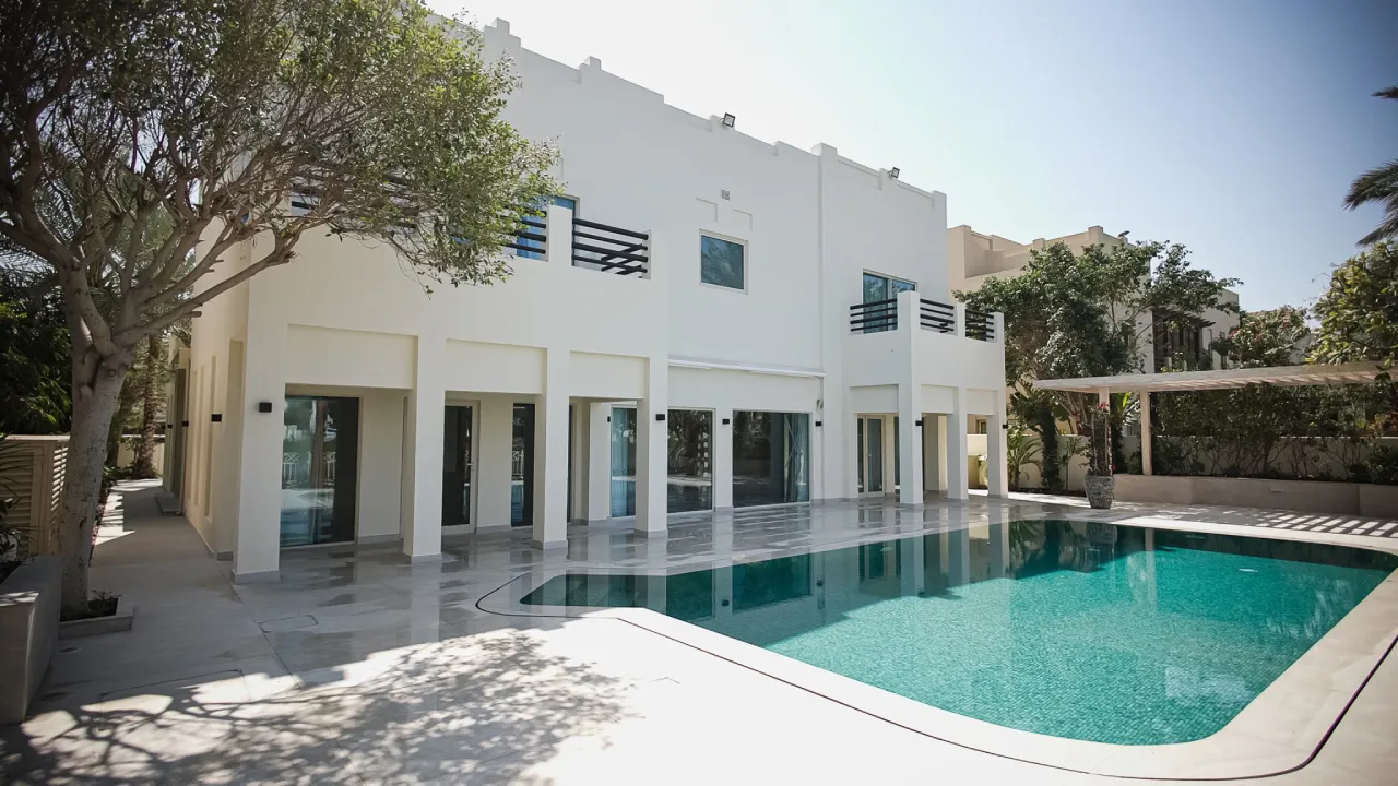 Meadows villa interior renovation and fit-out works in Dubai