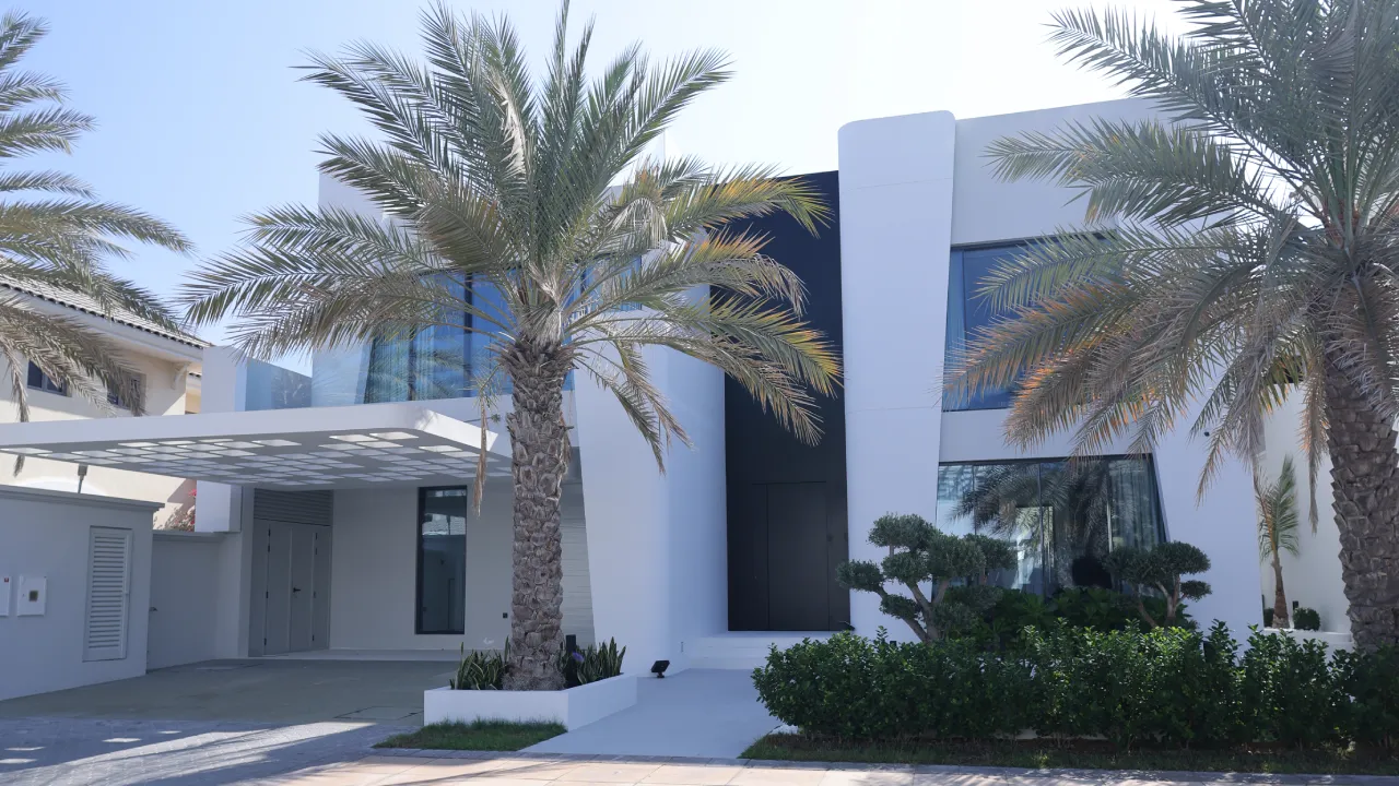 Contemporary Palm Jumeirah villa exterior after full remodeling by Arta
